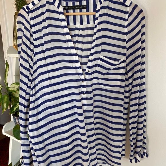 Blouse - Picture 1 of 3